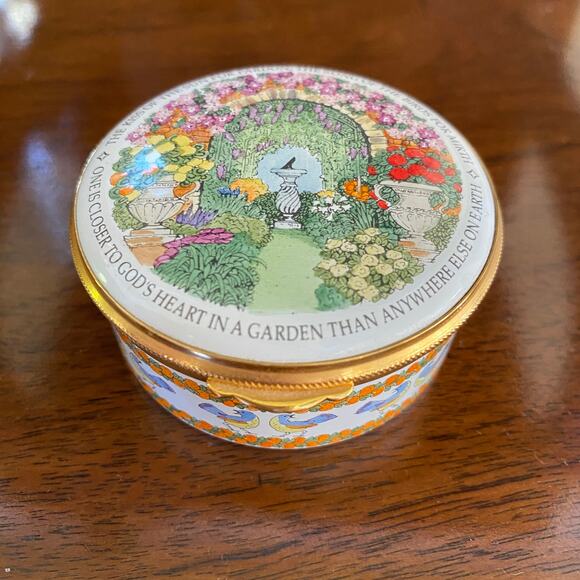 Staffordshire Enamels England God's Garden Floral Trinket Pill Box Vintage - Picture 4 of 14